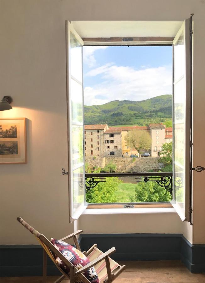 Maison Cha-Ri-Va-Ri Lavoûte-Chilhac Buitenkant foto